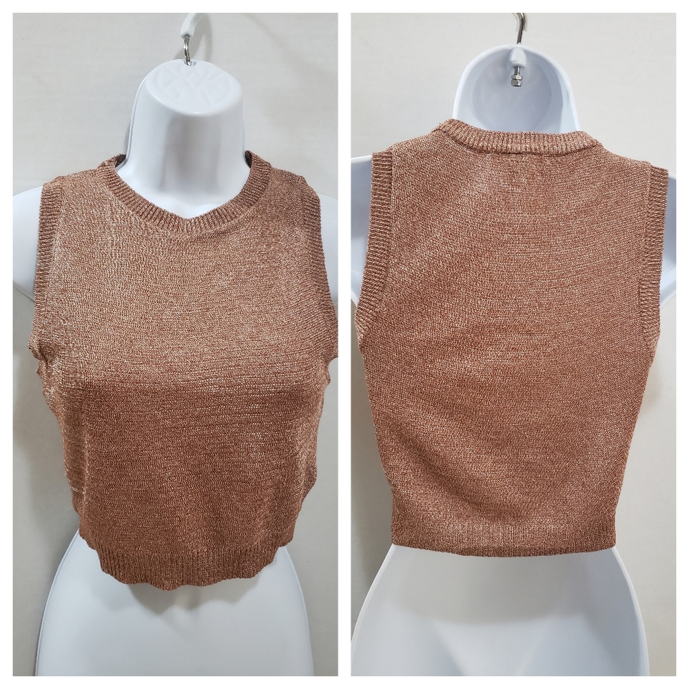 Antropologie Silence + noise Crop Tops